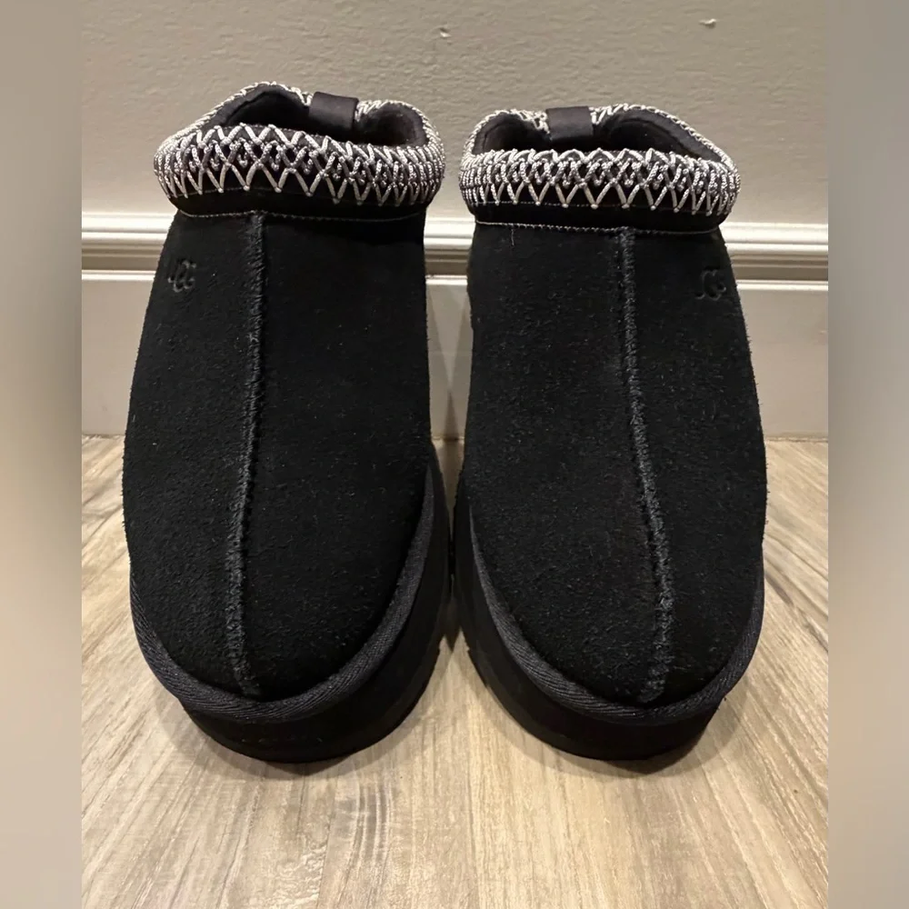 UGG Tazz Black Suede Platform Clogs - Picture 3 of 7